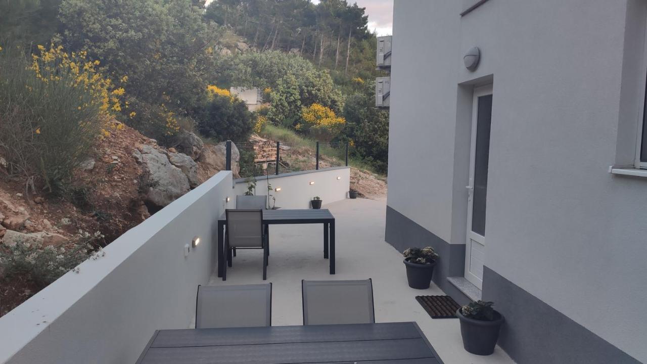 StudioPape Baška Voda Exterior foto